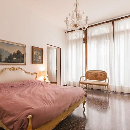 Appartamento Dei Frari Venice Room photo